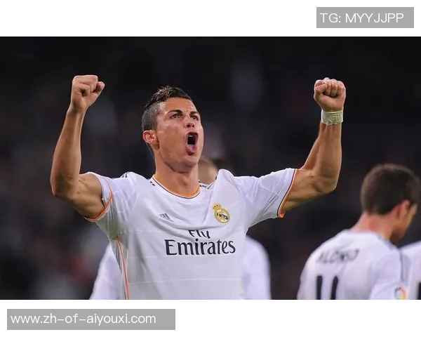 白话解析足球球星背后的故事与成长历程：从青涩少年到世界巨星的蜕变